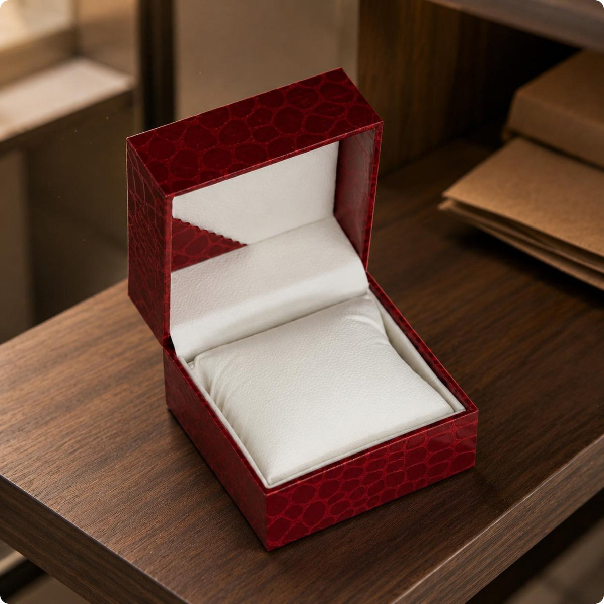 Hinged-Lid Watch Box Cushioned Insert Faux Leather Watch Case White