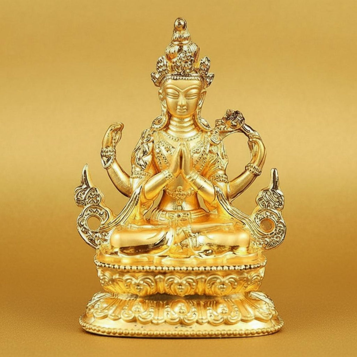 Gilt Buddha Figurine Palm Size Small Buddha Decoration Feng Shui Statue Perfect Gift Padmasambhava Statue Intricate Designs