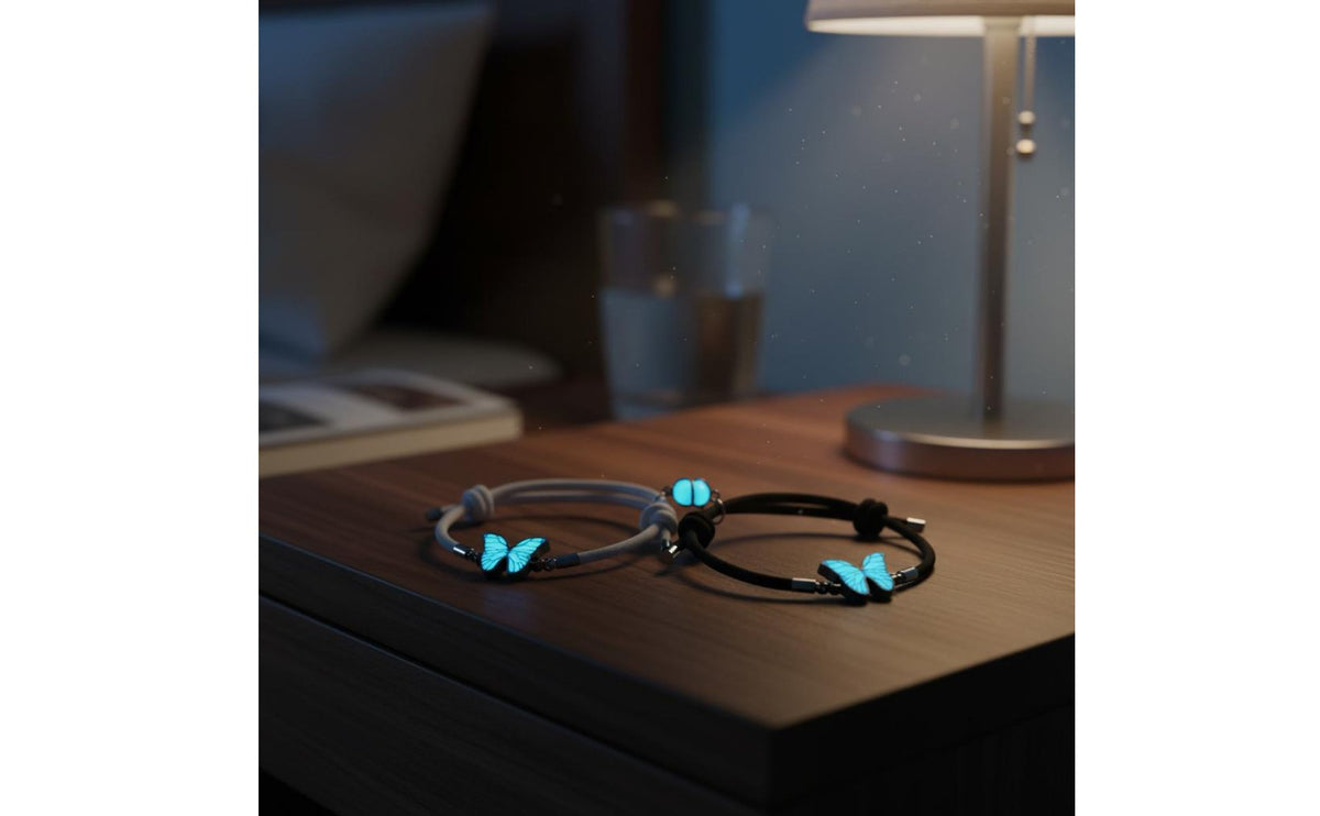 2 Pieces Luminous Heart Connection Bracelets Best Friend Gift for Couples