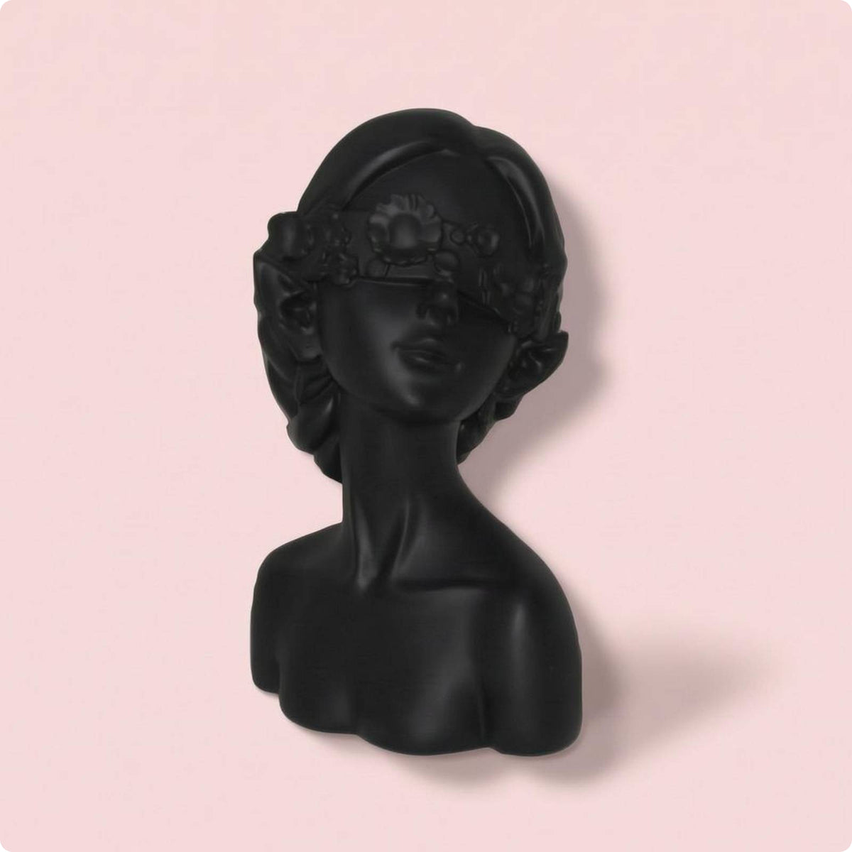 PVC Mannequin Head Bust Long-Lasting Female Mannequin Head Bust Realistic Face