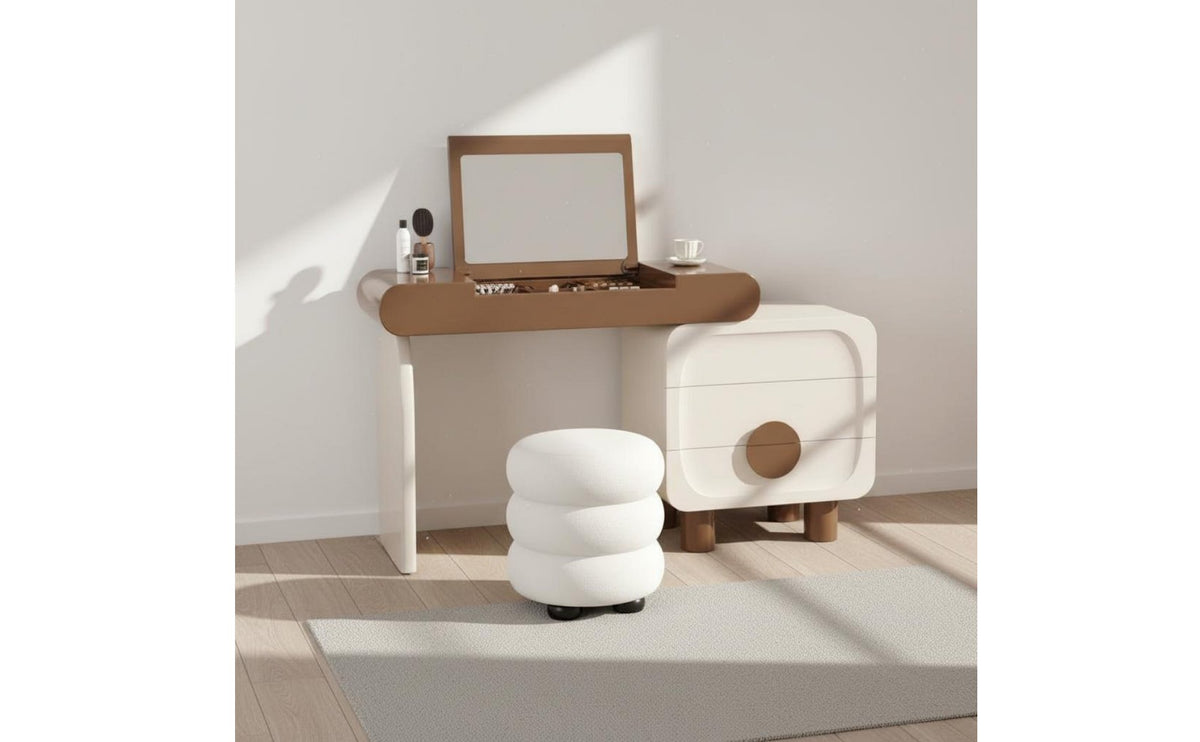 Double Use Flip-Top Vanity Desk Minimalist Design Small Space Dressing Table Compartmentalized Storage Flip Top Vanity Desk 3-in-1 Design for Dorm Room