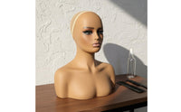 PVC Mannequin Head Life Size Hairpiece Display Head Smooth Skin Tone Female Mannequin Bust for Beauty Salon