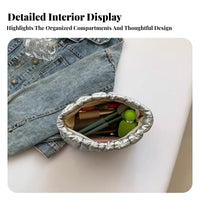Large Capacity Puffy Quilted Makeup Bag Spacious Puffy Makeup Bag Portable for Travelers, Young Adults, Daily Use, Parties, Home