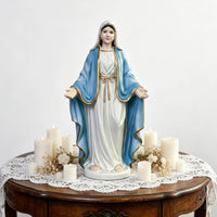 Female Resin Statue Ornamental Woman Decorative Sculpture Modern Design