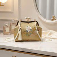 Pearl Chain Crossbody Bag Elegant Pearl Chain Handbag Vintage Design for Evening