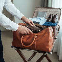 Crazy Horse Leather Watch Pouch Scuff Protection Leather Travel Watch Case Suede Wristwatch Holder Strong Attractive Clasp