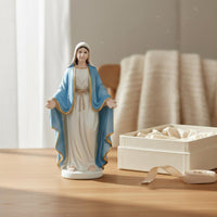 Female Resin Statue Ornamental Woman Decorative Sculpture Modern Design