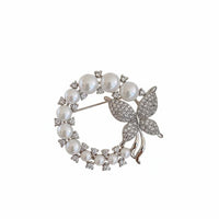Pearl and Rhinestone Brooch Anti-Exposure Elegant Clothing Pin Long-Lasting