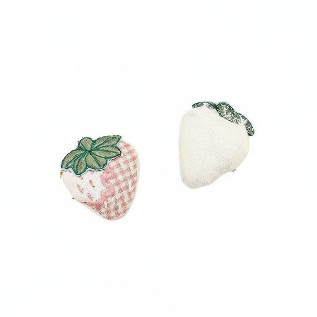 Korean Design Strawberry Embroidered Embellishment Sweet Design Plaid Strawberry Embellishment Detailed Embroidery for Crafters