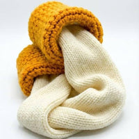 Chunky Knit Scarf Cozy Scarf with Pockets Soft for Commuting