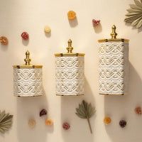 3 Pieces Plastic Candy Jar Set Easy to Clean Lidded Kitchen Canister Ideal Gift