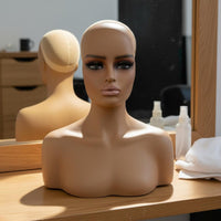 PVC Mannequin Head Life Size Hairpiece Display Head Smooth Skin Tone Female Mannequin Bust for Beauty Salon