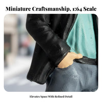 2 Pieces 1:64 Scale Couple Figurine Creative Gift 1:64 Miniature Scale People Figure Miniature Man and Female Model Collectible