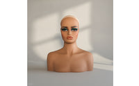 Mannequin Head with Shoulders Skin Tone Female Mannequin Bust Lightweight Hairpiece Display Head for Salon Owners, Jewelers, Hair Salons