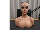 Hairpiece Display Head Photo-Ready Mannequin Head with Shoulders Natural