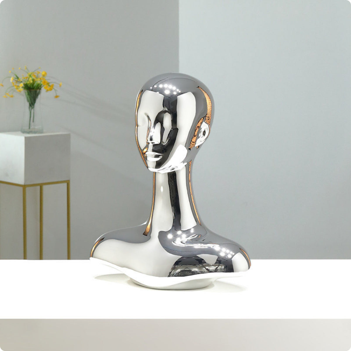 Jewelry Bust Stand Electroplated Finish Hat Display Bust Luxury Look Hairpiece Display Stand