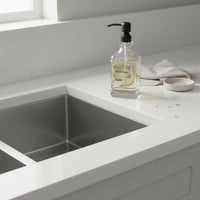 Square Glass Pump Bottle Refillable Lotion Pump Bottle for Kitchen, Office