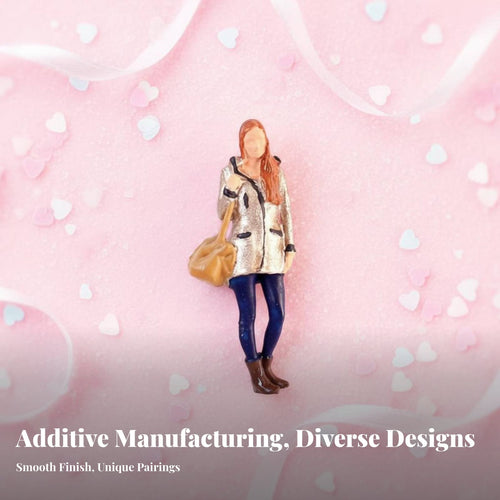 2 Pieces Miniature Couple Figurine Collectible 1:64 Scale model:64 Scale People Model DIY Scene Miniature Character Model