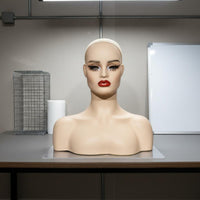 PVC Mannequin Head Smooth Surface Hairpiece Display Head Realistic Face Shape for Studio