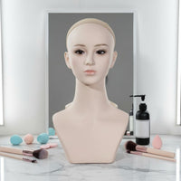 Realistic Mannequin Head Lifelike Mannequin Bust Polished Surface for Cosplay