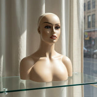 Mannequin Head with Shoulders Long-Lasting PVC Hairpiece Display Head Life-Size