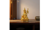 Alloy Buddha Statue Collectible Small Tibetan Buddha Statue Gilt Lotus-Born Figurine Intricate Designs for Buddhists, Home Altar