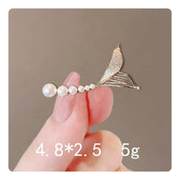 Pearl and Rhinestone Brooch Anti-Exposure Elegant Clothing Pin Long-Lasting