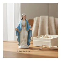 Female Resin Statue Ornamental Woman Decorative Sculpture Modern Design