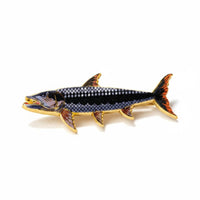 Realistic Aquatic Brooch Lifelike Intricacy Fishing Theme Badge for Fishermen