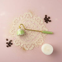 Long Handle Candle Wick Smotherer Smokeless Vintage Enamel Candle Wick Smotherer Dome Shaped Wick Extinguishing Tool Smoke-Clear