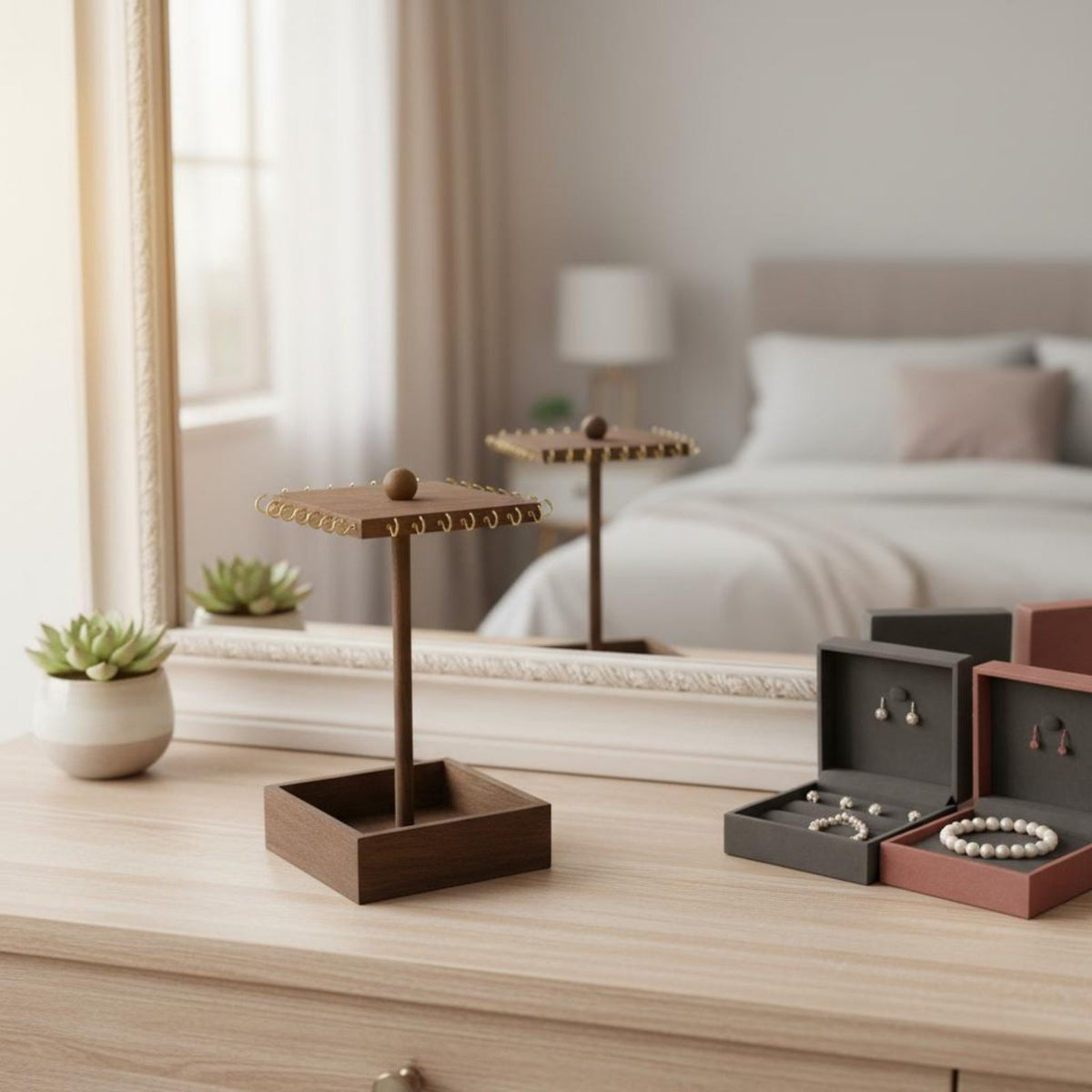 Rotating Jewelry Holder Minimalist Design Necklace Hanger Stand Rotatable