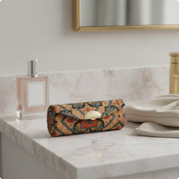 Portable Lipstick Storage Box Retro Pattern Beauty Accessory Secure Snap Closure