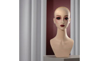 Mannequin Head with Shoulders Smooth Hairpiece Display Mannequin Long-Lasting